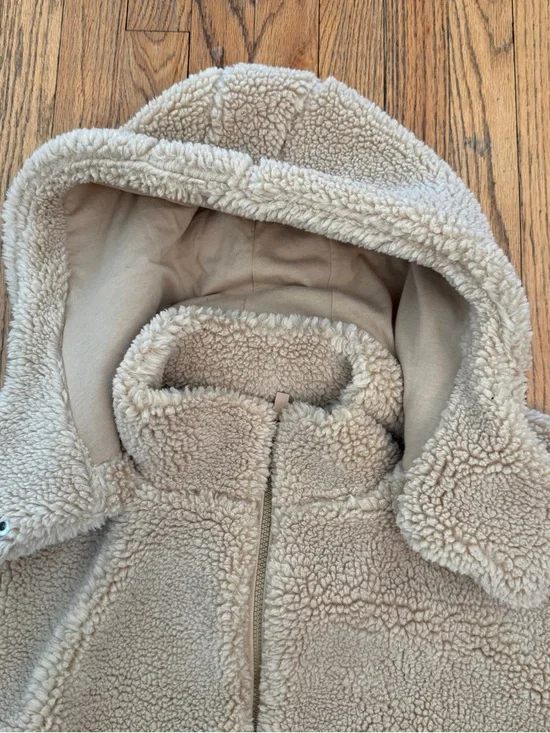 ALO Yoga Foxy Sherpa Jacket in Camel – Size XS EUC - Picture 5 of 15